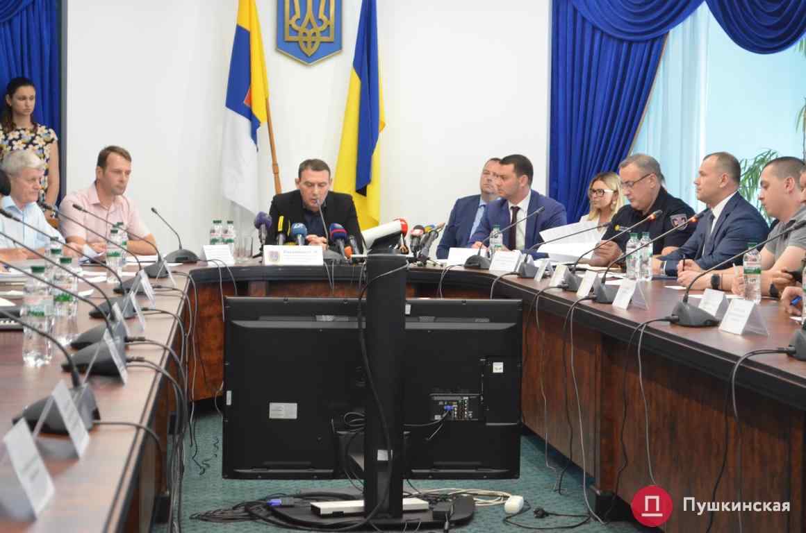 12 июня в Одессе объявлен день траура по погибшим в психиатрической больнице