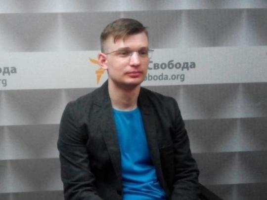 Белорусские силовики ночь продержали за решеткой украинского журналиста