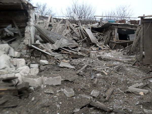 Боевики из артиллерии нанесли удар по Трудовому (обновлено, фото)
