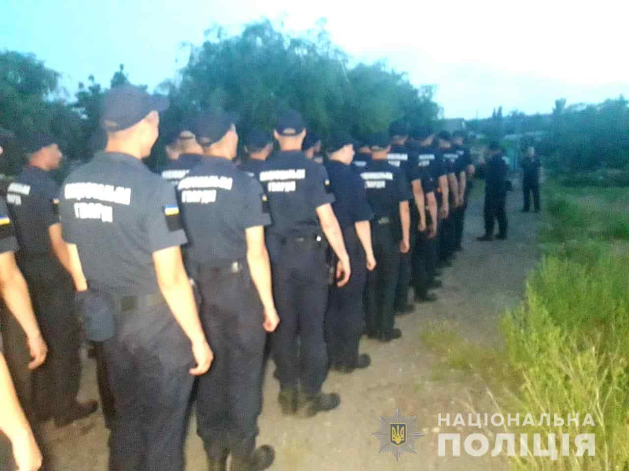Более 100 полицейских ищут пропавшую в Одесской области девочку. Фото