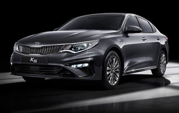 Kia Optima 2018: рассекречена внешность седана
