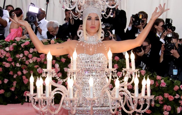 Met Gala 2019: самые невероятные костюмы звезд