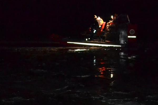 На Одесчине провалилась под лед группа рыбаков, трое - утонули