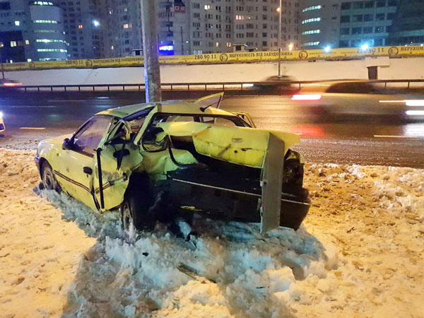 Ночной таран на Бажана в Киеве