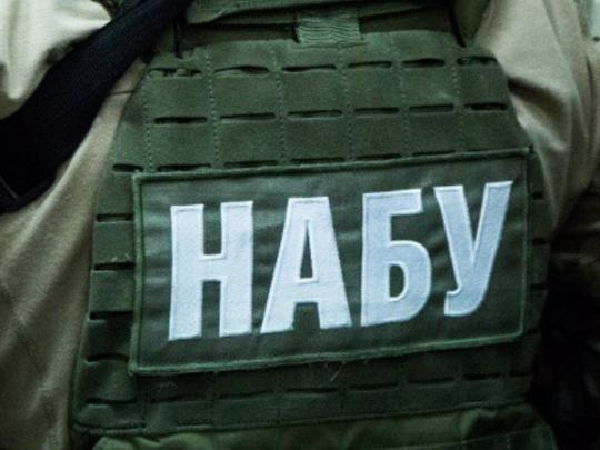 Подозреваемый во взятке одесский депутат Бабенко сбежал от НАБУ