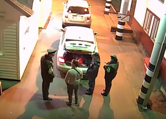 Пограничники Беларуси остановили авто с тещей-украинкой в багажнике (видео)