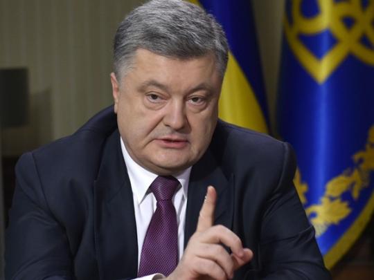Порошенко не будет мириться с двойным гражданством чиновников