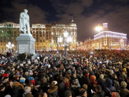 Путина в отставку: в Москве прошла стихийная акция в память о жертвах Кемерово