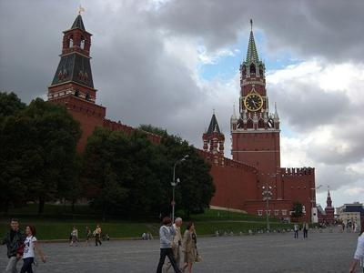 СМИ: Москва готова обсуждать судьбу лидеров донбасских боевиков