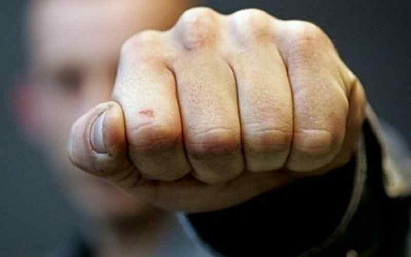 В Черноморске пьяный дебошир избил пассажиров в маршрутке: видео инцидента опубликовали в Сети. Видео