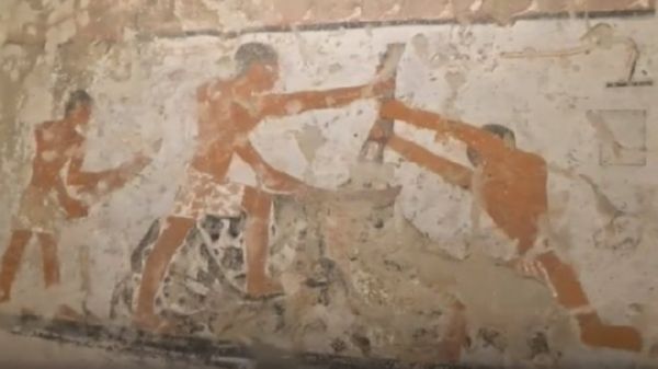 В Египте найдена древняя гробница с уникальными фресками (фото)