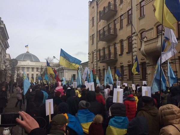 В Киеве состоялся марш солидарности с крымскими татарами