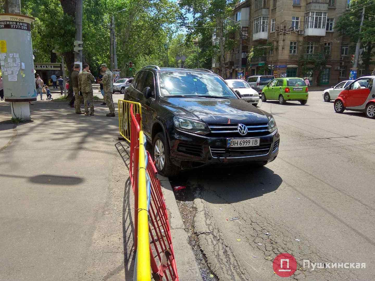 В Одессе столкнулись две иномарки, пострадал пешеход. Обновлено