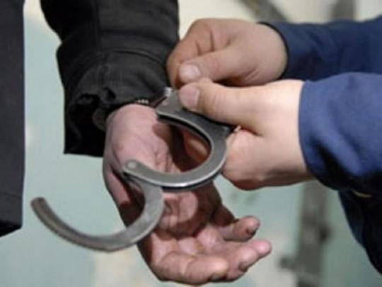 Во Львове работник автомойки украл кассу и сбежал на джипе клиента