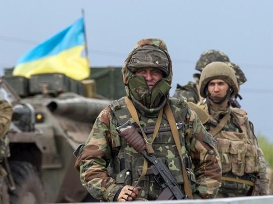 За сутки в зоне АТО ранены четверо украинских военных