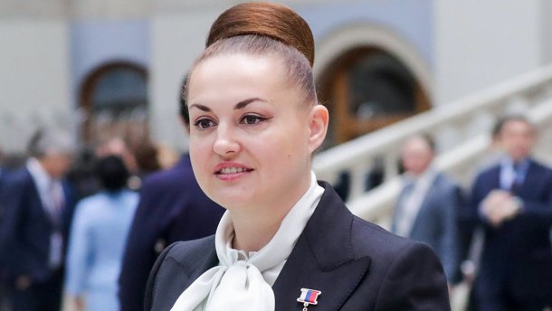 Бомби видно з космосу: депутатка РФ Сєрова зганьбилася заявою про Донбас – відео