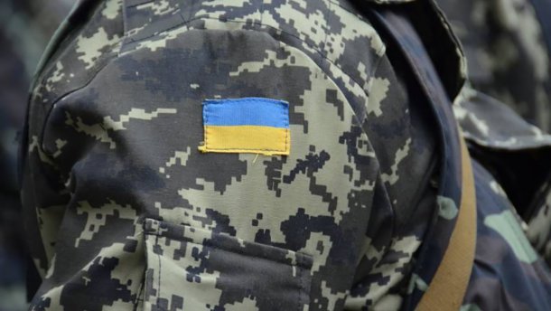 Бойовики підступно обстріляли санітарний автомобіль: померла поранений медик – фото