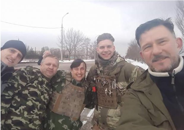 Бойовики підступно обстріляли санітарний автомобіль: померла поранений медик – фото