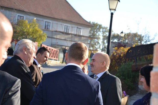 Чехія хоче відкусити шмат українських територій