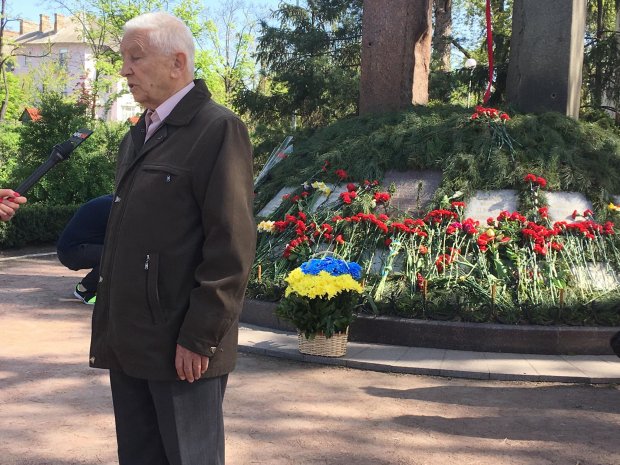 Чернобыльская катастрофа: как украинцы чтят память жертв трагедии на ЧАЭС – фото и видео