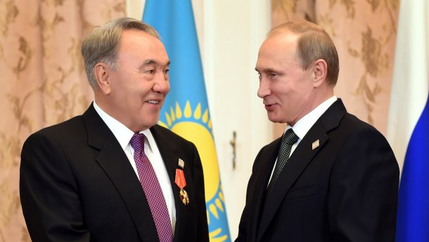 Чи надихне Путіна приклад Назарбаєва? – Le Figaro