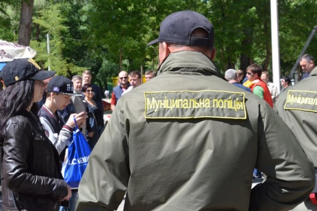Чому муніципальні варти перетворились в міські армії для тиску на громадян
