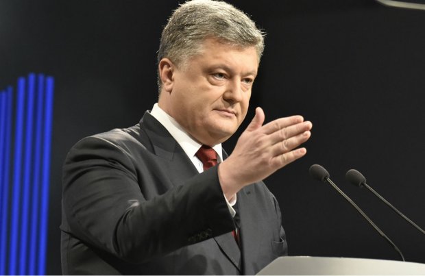 Чому Порошенко повинен нести відповідальність за Медведчука та Клюєва