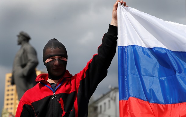 Дирижеры протеста. Кто есть кто в бунтующем юго-востокеСюжет