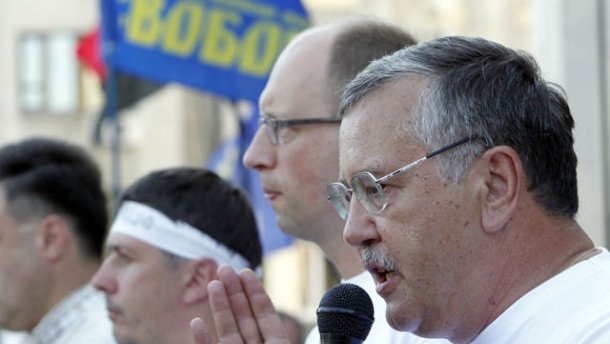 Другий у рейтингу: топ-факти та критика Анатолія Гриценка