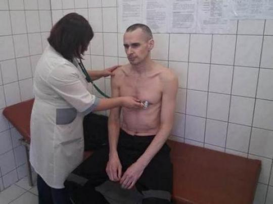 Это могло его убить: что говорят в Украине о «сюрпризе» для Сенцова от тюремщиков Путина