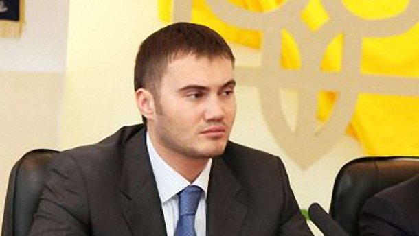 Ex.ua просит поблагодарить Януковича-младшего