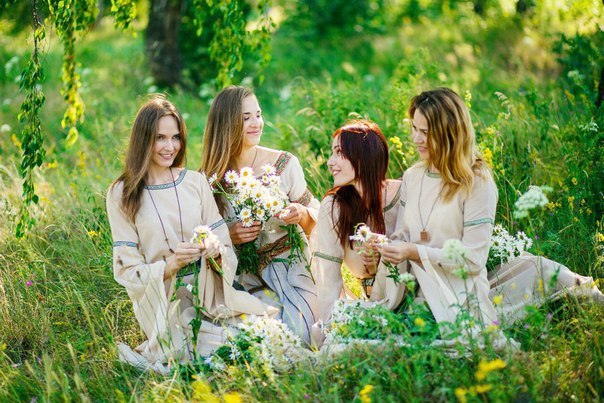 Гадания на Ивана Купала: 5 интересных способов