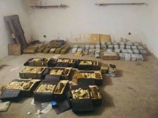 Хорошо подготовился к пенсии: в Прилуках у бывшего военного изъяли 9 ящиков гранат (фото, видео)