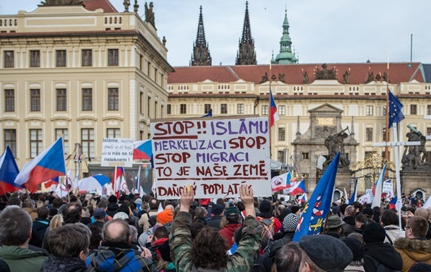 Итоги 6 февраля: Митинги в Европе, закупки газаСюжет