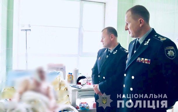 Известно о состоянии офицера полиции, раненого в Харькове