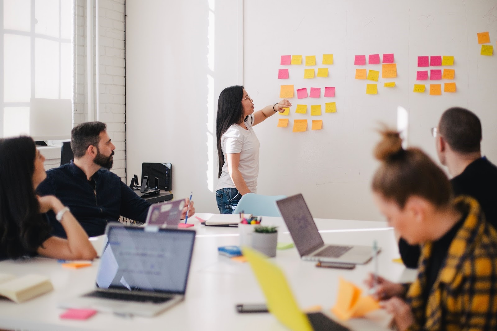 Как быть ближе к своему клиенту? Виртуальные АТС и CRM-системы – залог успешного бизнеса