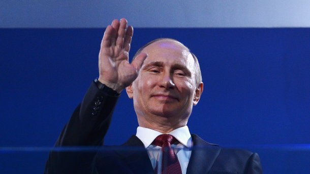 Карикатурист остроумно показал Путина-монарха