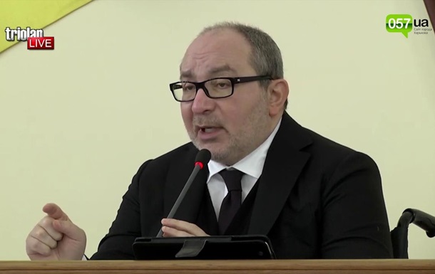 Кернес выругался на сессии горсовета из-за ананасов