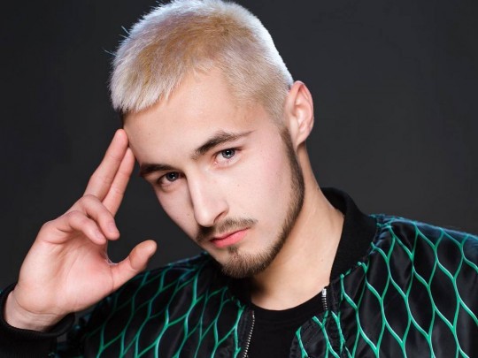 KHAYAT отодвинул Дэвида Аксельрода: определились финалисты «Голосу країни»