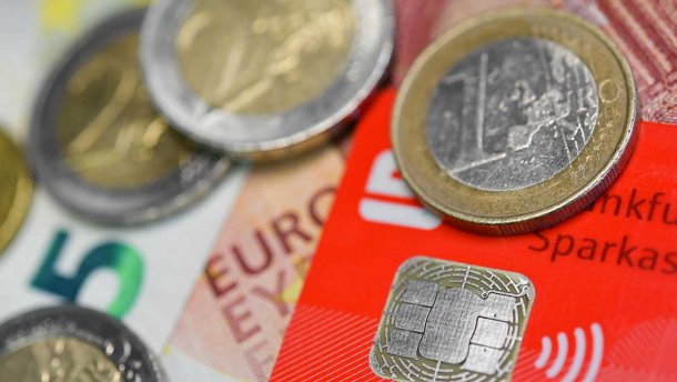 Курс валют на 21 мая: доллар и евро существенно подешевели