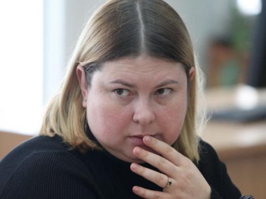 Луценко посетил облитую кислотой активистку Гандзюк и рассказал о ее состоянии