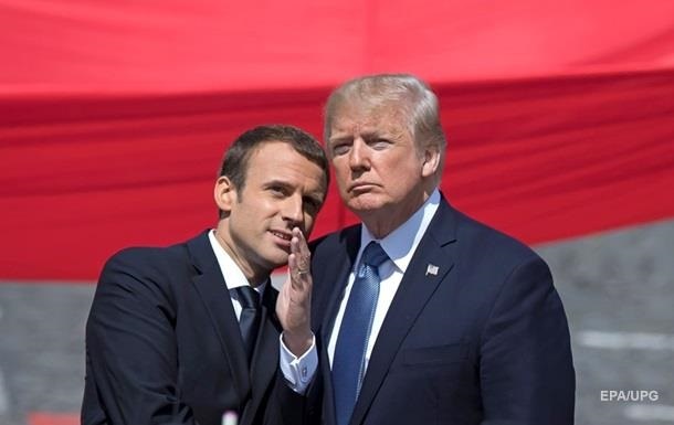 Макрон решил подарить Трампу дуб