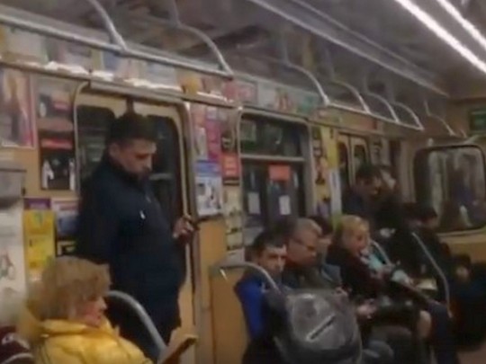 Моя хата с краю: сеть взбудоражило видео социального эксперимента в Харькове