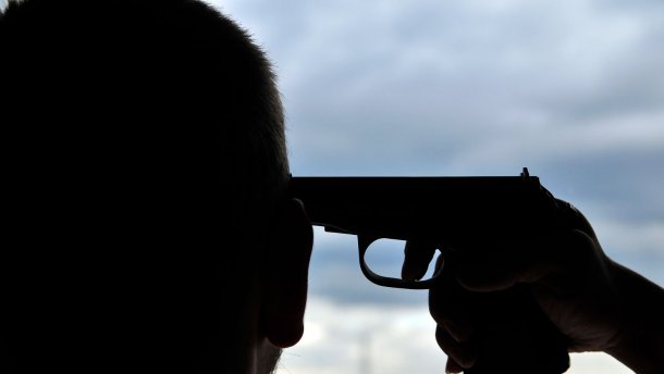 На военном катере во время дежурства застрелился матрос