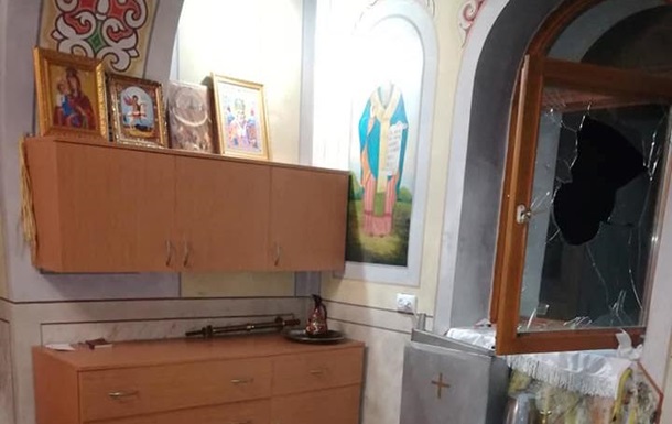 На Закарпатье дважды за ночь обокрали один храм