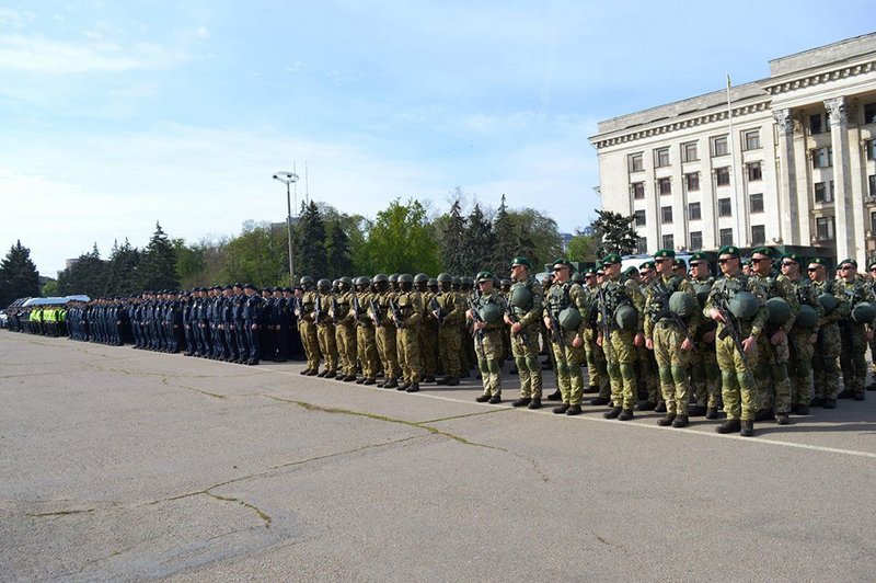 Накануне 2 мая в Одессе ввели контроль на въездах в город: что нужно знать (фото)
