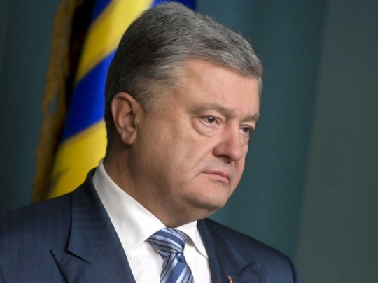 «Не сдаюсь и не сдамся»: Порошенко обратился к избирателям при помощи «методов» Зеленского (видео)