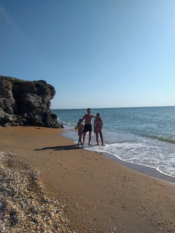 Ни души: в сеть попали фото некогда популярных курортов в Крыму