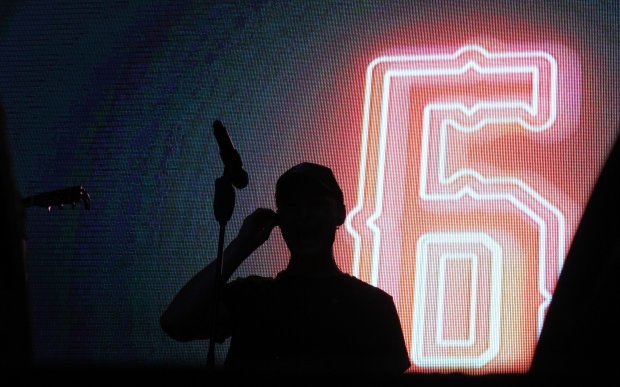 Новая басистка и известные хиты: как прошел большой концерт Бумбокс в Киеве
