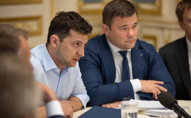 Олігархи України: як Коломойський заробляє на українцях